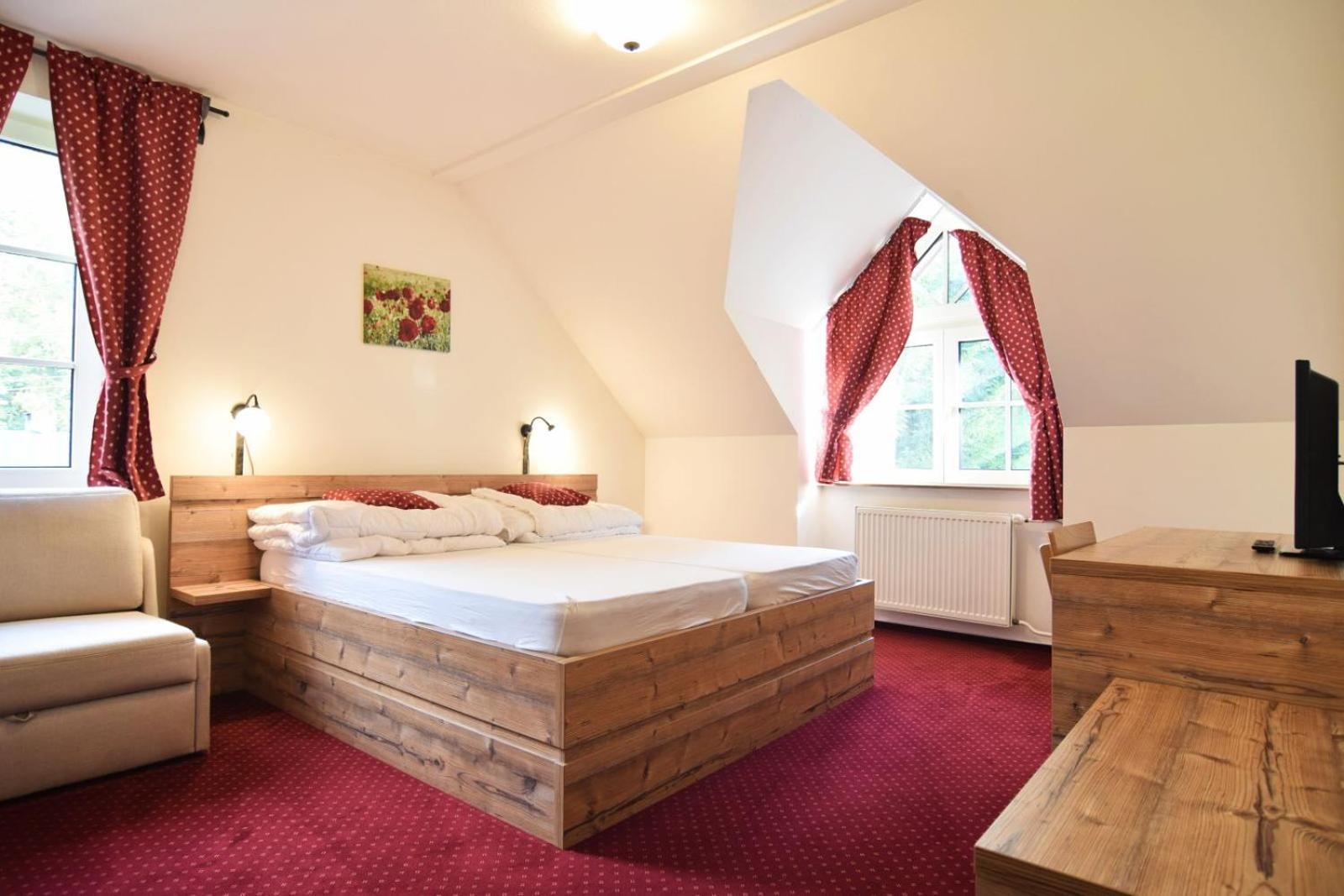 Říčky Hotel Konsel מראה חיצוני תמונה