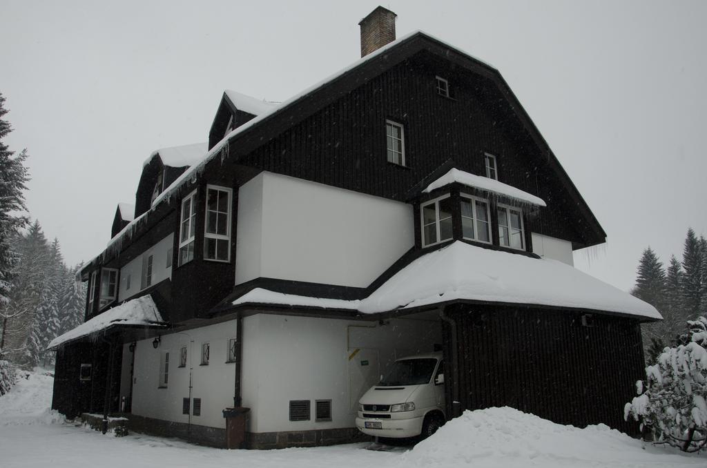 Říčky Hotel Konsel מראה חיצוני תמונה